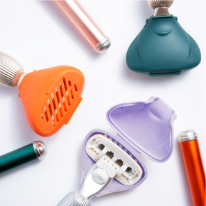 FLER borotva utazótok lila színben