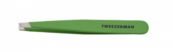 Tweezerman SLANT csipeszek Green Apple zöld