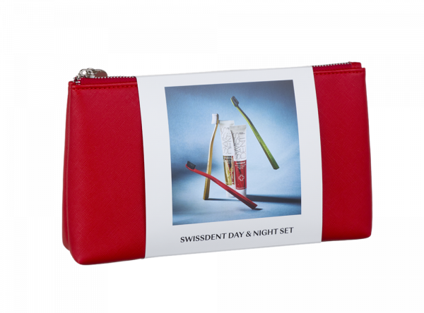 SWISSDENT ajándékcsomag DAY&NIGHT a teljeskörű ápolásért
