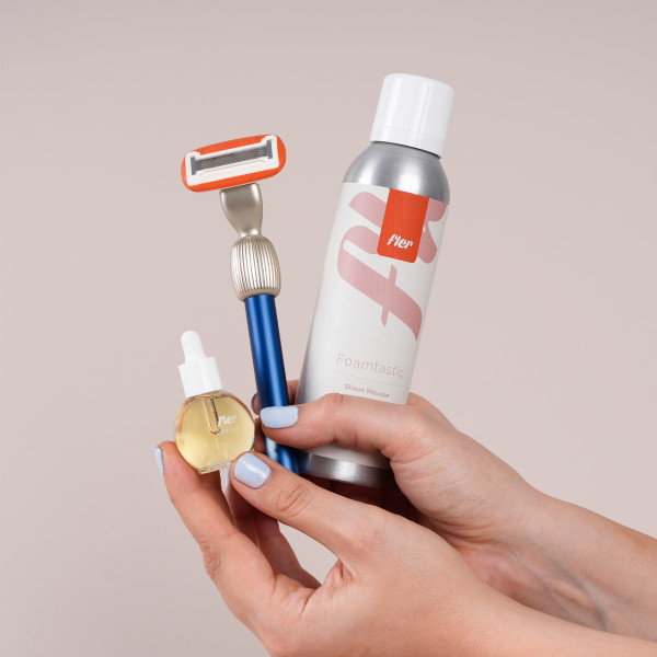 FLER kezdő készlet - borotva Midnight Blue színben