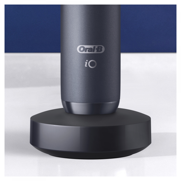 Oral-B iO Series 8N Black Onyx elektromos fogkefe, fekete