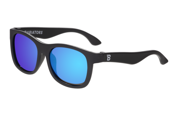 BABIATORS Polarized Navigator Jet Black, polarizált napszemüveg, fekete, 3-5 éves korig