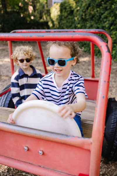 BABIATORS Navigator Blue Crush, napszemüvegek kék, 3-5 éves korig