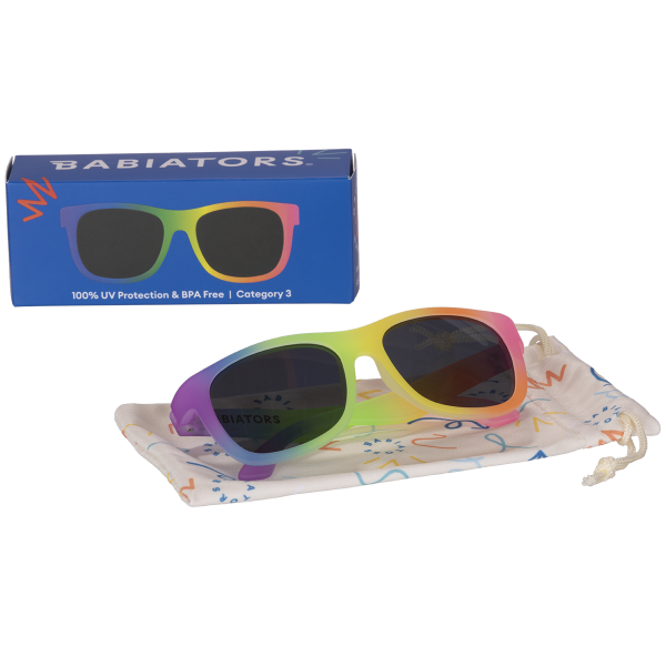 BABIATORS Navigator Rad Rainbow, napszemüveg a szivárvány színei, 3-5 éves korig